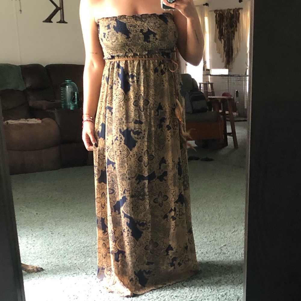 Strapless maxi dress Large